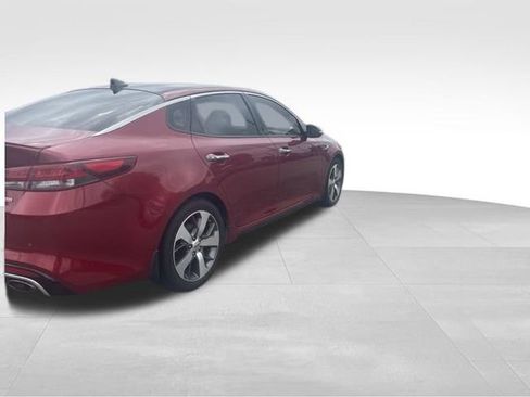 Used 2018 Kia Optima SX FWD image 11