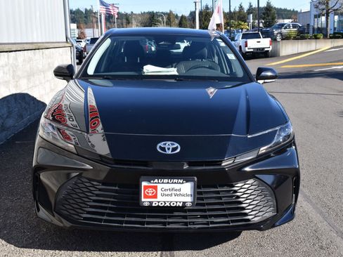 Certified 2025 Toyota Camry LE image 2