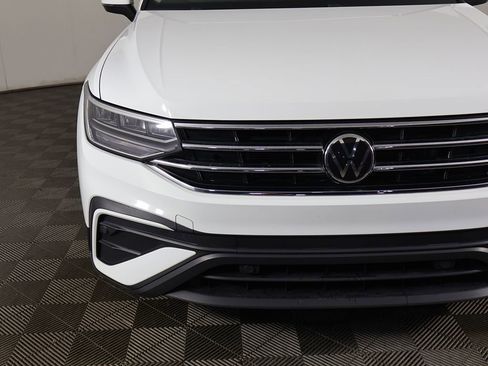 Used 2023 Volkswagen Tiguan S FWD image 11