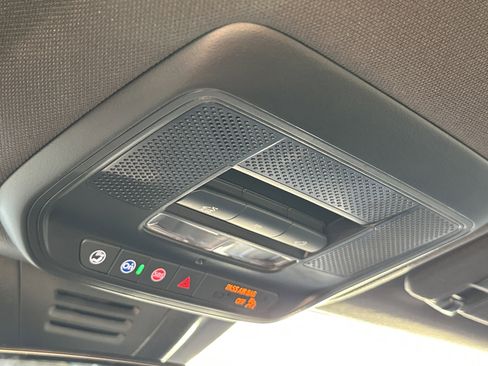 New 2026 Chevrolet Equinox EV RS image 21