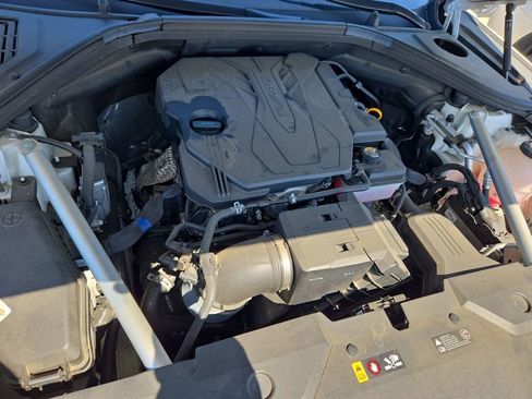 Used 2023 Genesis GV70 2.5T w/ Sport Prestige Package image 8