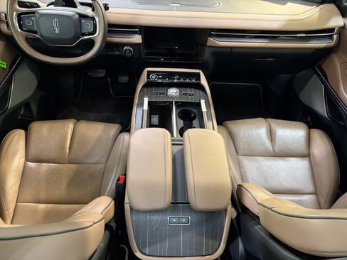 Used 2025 Lincoln Navigator Black Label image 22