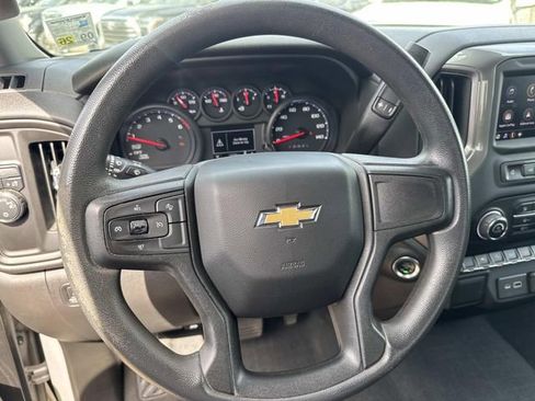 Used 2022 Chevrolet Silverado 1500 Custom image 27