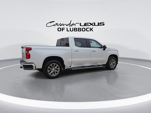 Used 2019 Chevrolet Silverado 1500 High Country w/ Technology Package image 8