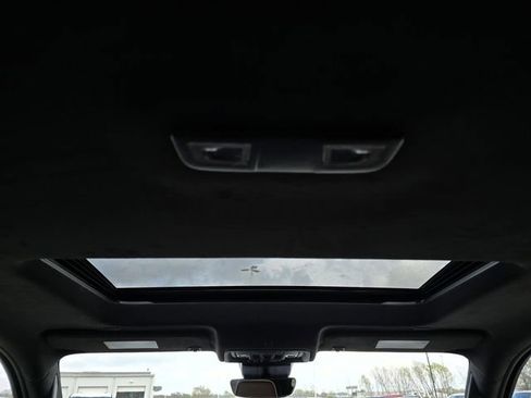 Used 2025 GMC Sierra 2500 Denali Ultimate image 16