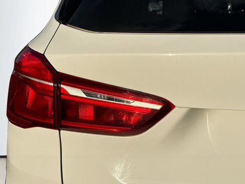 Used 2018 BMW X1 xDrive28i w/ Convenience Package image 10