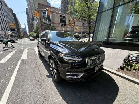 Certified 2024 Volvo XC90 T8 Ultimate w/ Protection Package Premier AWD/4WD image 1