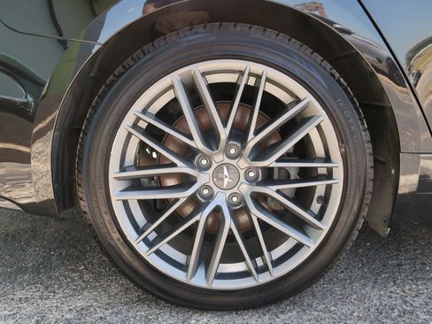 Used 2019 Genesis G70 2.0T Advanced w/ Prestige Package AWD/4WD image 54