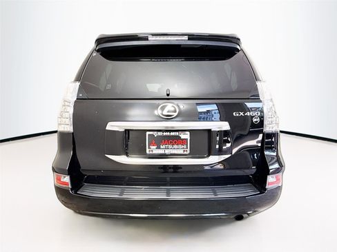 Used 2023 Lexus GX 460 Premium image 6
