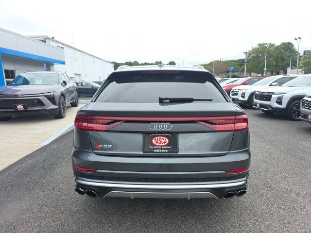 Used 2022 Audi SQ8 Prestige AWD/4WD image 3