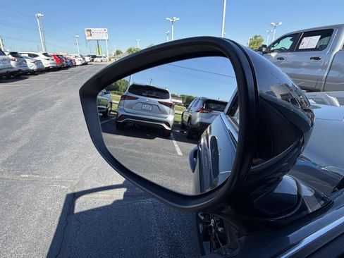 Used 2025 MAZDA CX-30 AWD 2.5 S w/ Preferred Package image 12