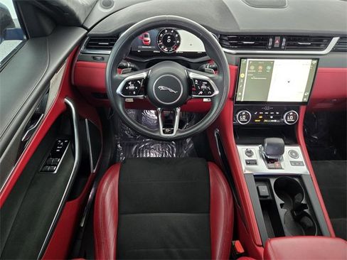 Used 2023 Jaguar F-PACE SVR image 12