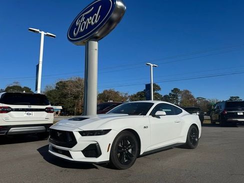 New 2025 Ford Mustang GT image 1