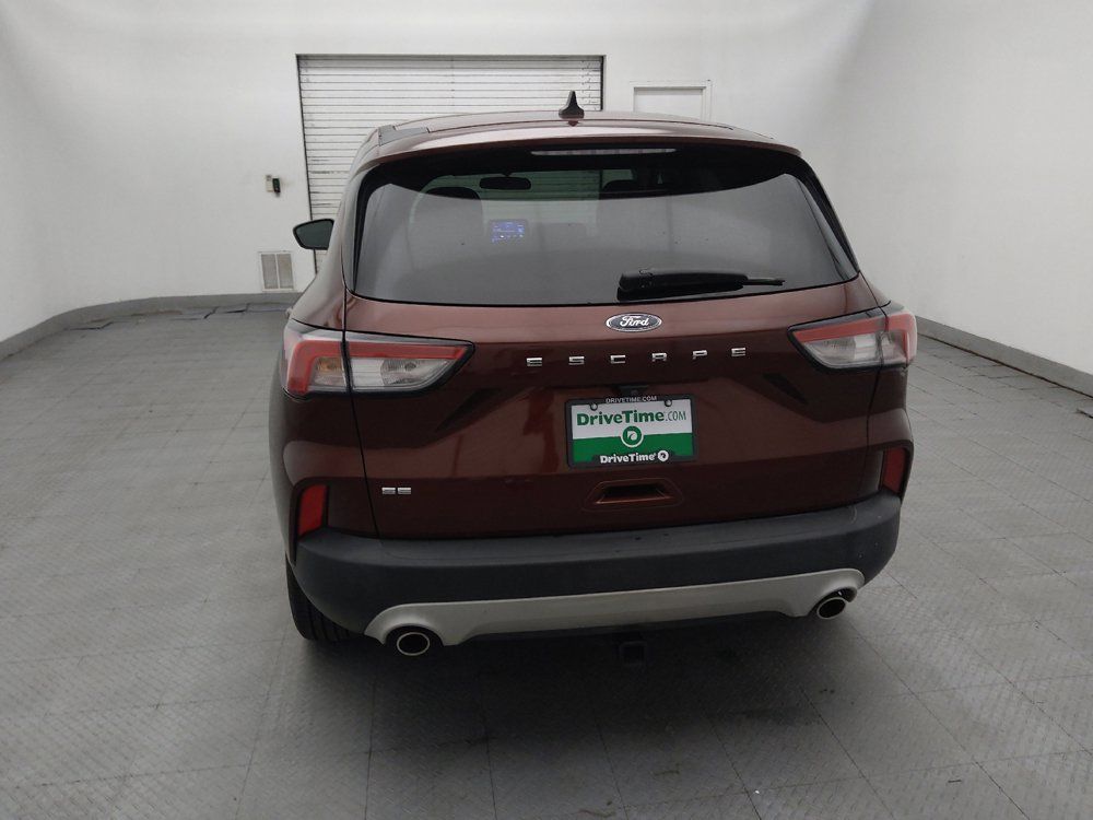 Used 2021 Ford Escape SE FWD image 6