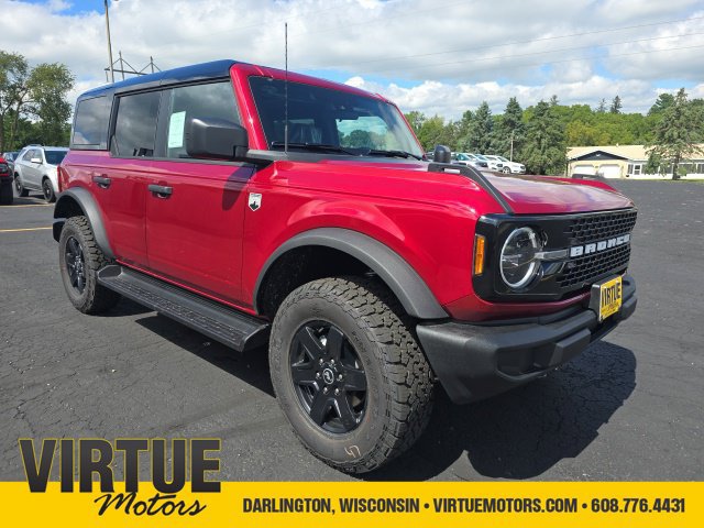 Used 2025 Ford Bronco Big Bend AWD/4WD image 1