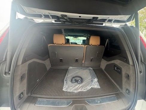 Certified 2023 Cadillac Escalade ESV Sport w/ LPO, ONYX Package image 9