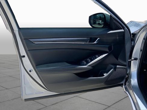 Used 2019 Honda Accord Sport image 22