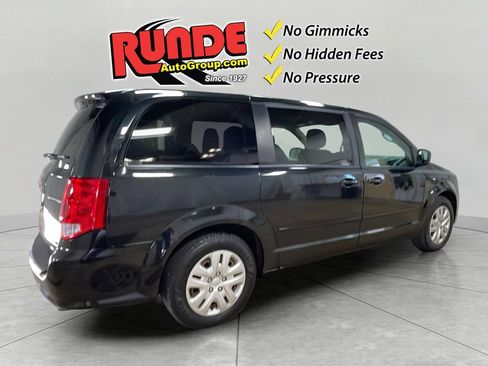 Used 2017 Dodge Grand Caravan SE w/ Power Window Group FWD image 7