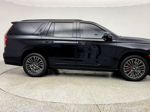 Used 2023 Cadillac Escalade V image 4