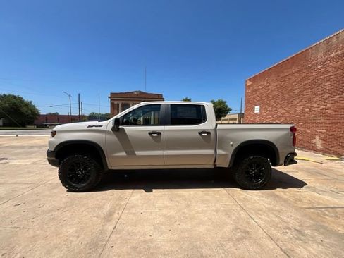 New 2026 Chevrolet Silverado 1500 ZR2 w/ Dark Appearance Package AWD/4WD image 4