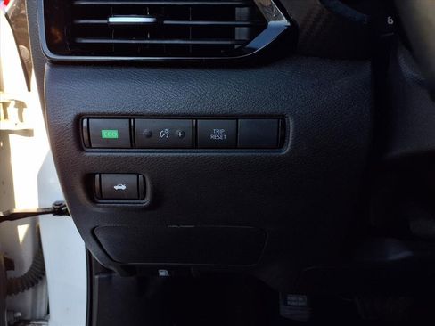 Used 2022 Nissan Sentra SV image 14