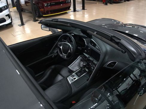 Used 2016 Chevrolet Corvette Stingray Coupe w/ 2LT Preferred Equipment Group image 27