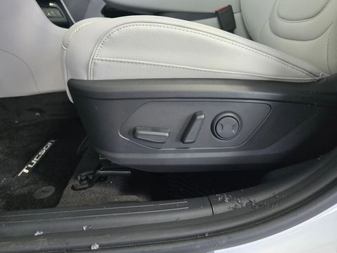 New 2026 Hyundai Tucson Limited image 21