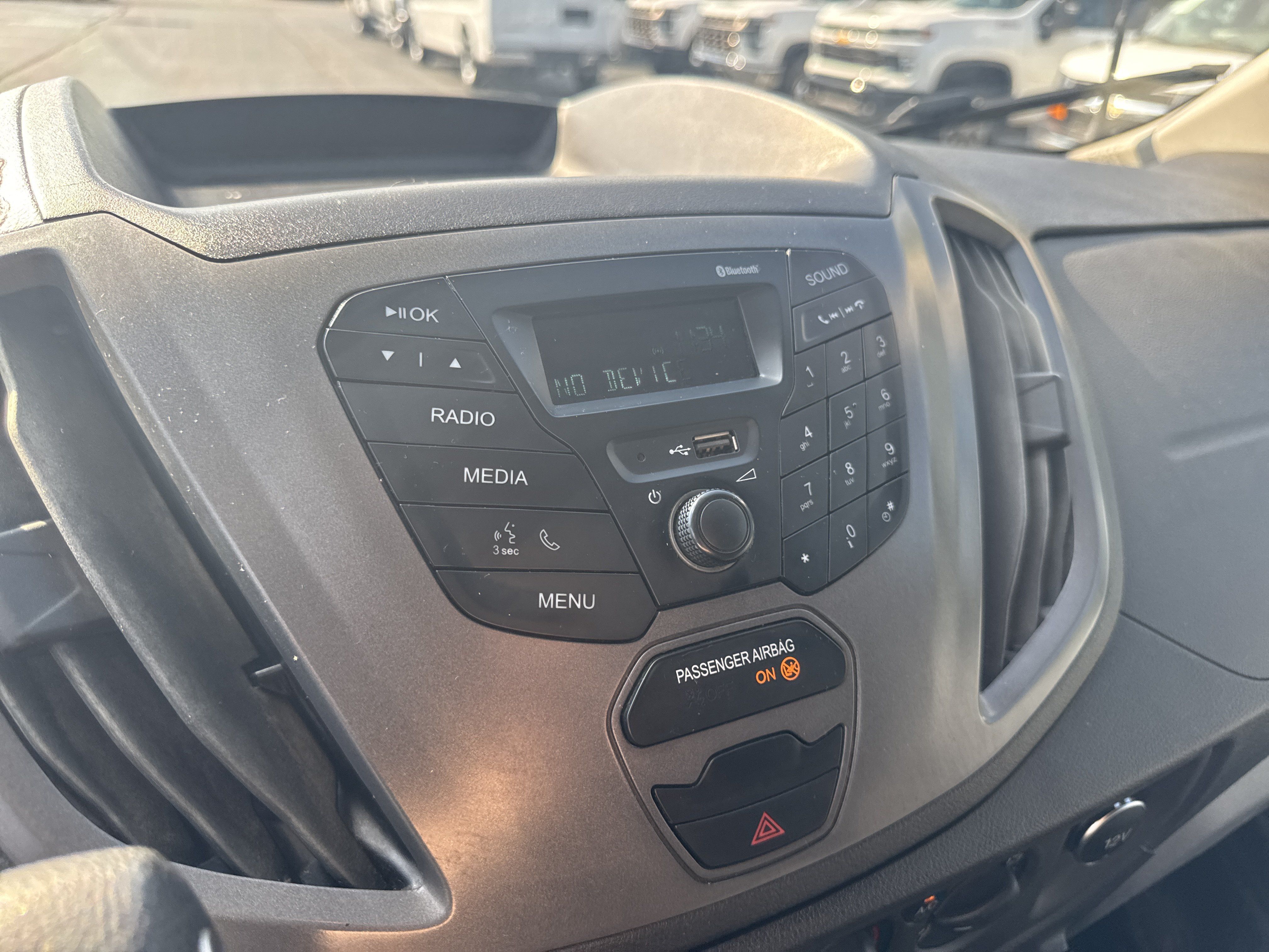 Used 2019 Ford Transit 250 148 Medium Roof RWD image 19