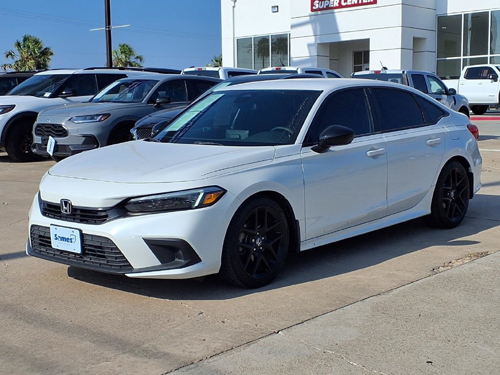 Used 2023 Honda Civic Sport image 4