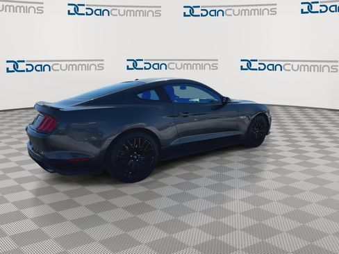 Used 2018 Ford Mustang GT Premium image 12