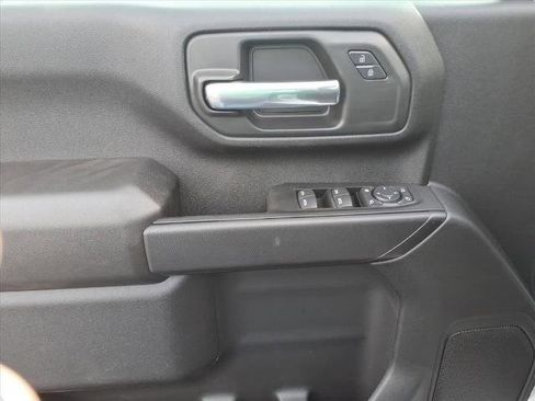 New 2026 Chevrolet Silverado 2500 Custom w/ Custom Value Package image 18