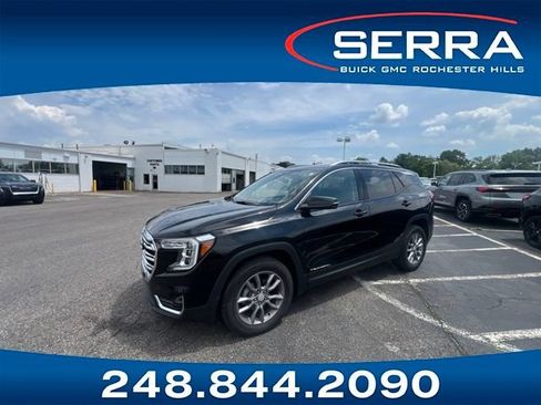 Used 2024 GMC Terrain SLT w/ Tech Package AWD/4WD image 1