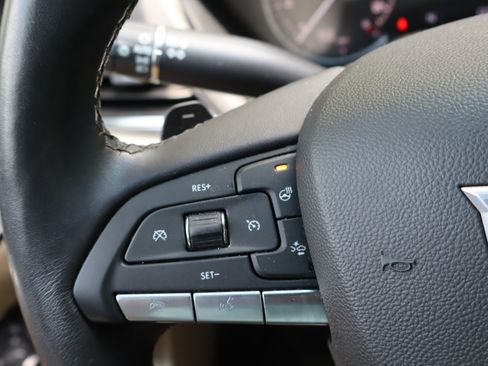 Used 2024 Cadillac CT4 Luxury w/ Sun And Sound Package RWD image 18