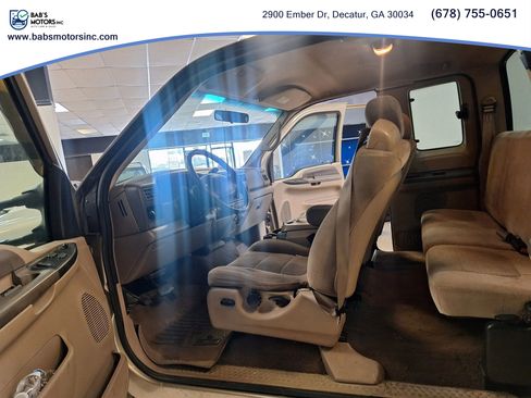 Used 2001 Ford F250 2WD SuperCab Super Duty image 4