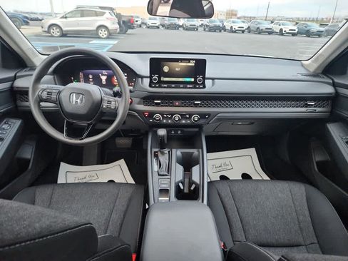 Certified 2025 Honda Accord SE image 16