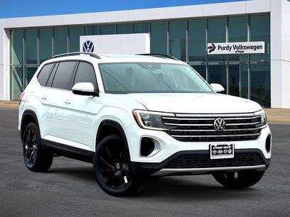 New 2026 Volkswagen Atlas SE