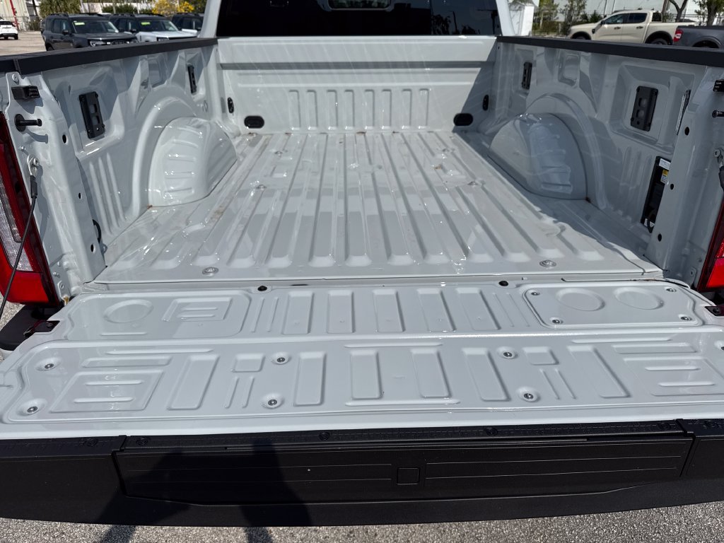New 2026 Ford F350 Platinum AWD/4WD image 18