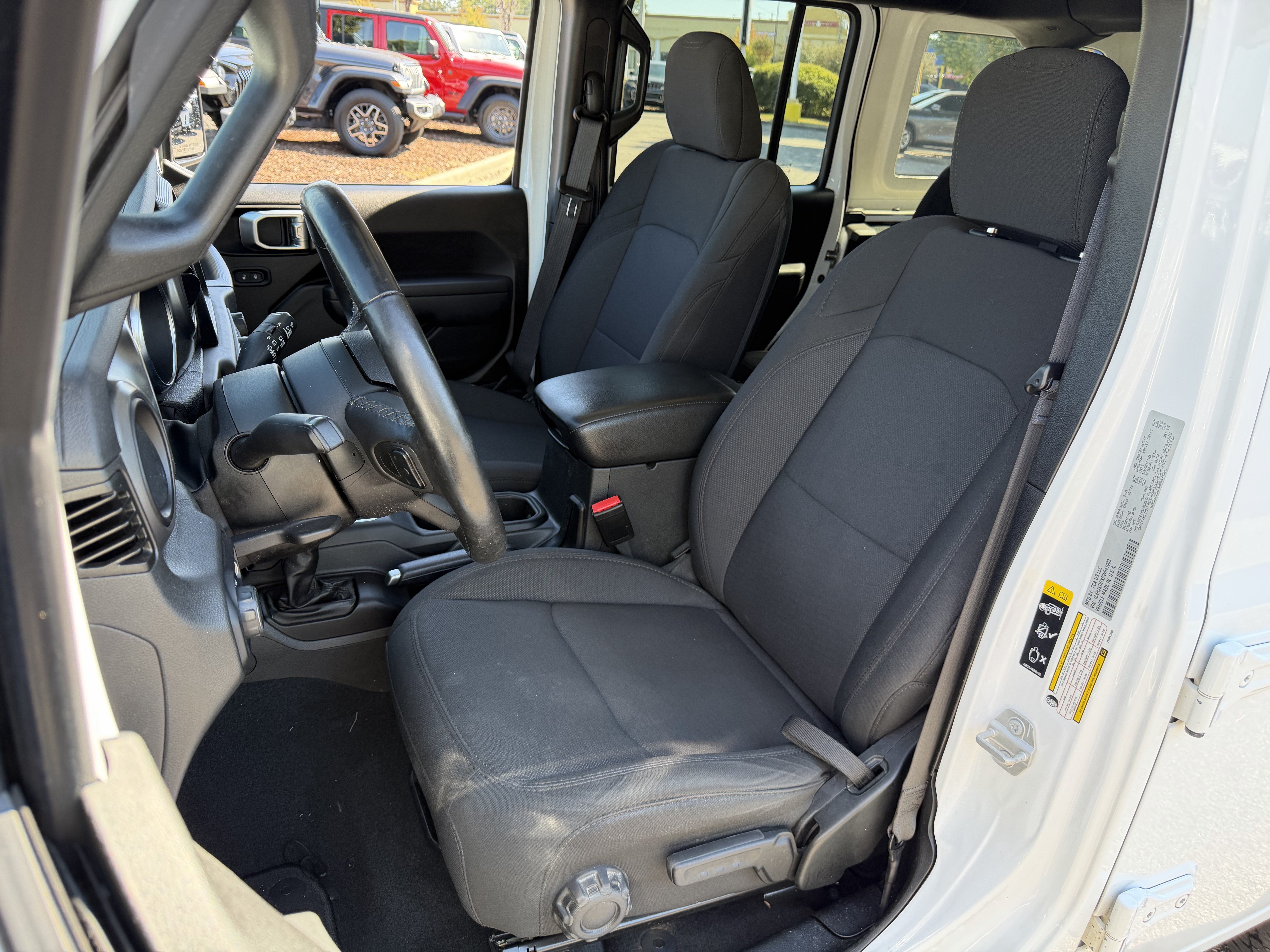 Used 2023 Jeep Wrangler Unlimited Sport AWD/4WD image 16