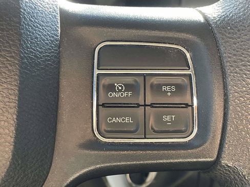 Used 2018 RAM 2500 Tradesman w/ Chrome Appearance Group image 12