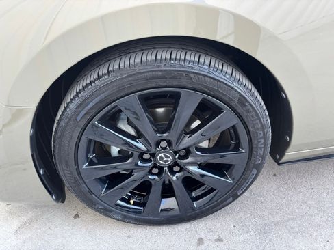 Certified 2025 MAZDA MAZDA3 s image 13