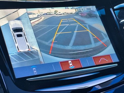 Used 2020 Cadillac Escalade ESV Platinum image 28