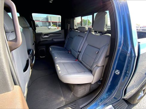 Used 2024 GMC Sierra 1500 SLT w/ SLT Premium Plus Package image 21