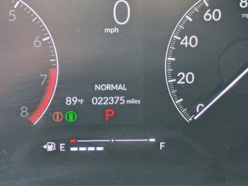 Used 2023 Honda Civic Sport image 11