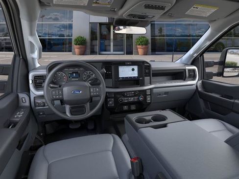 New 2026 Ford F350 XL w/ FX4 Off-Road Package AWD/4WD image 9