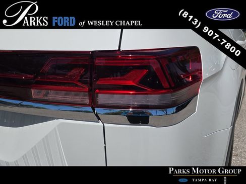 Used 2025 Volkswagen Atlas SE image 7