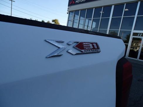 Used 2021 GMC Sierra 1500 4x4 Crew Cab w/ Sierra Value Package image 27