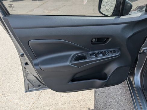Used 2023 Nissan Versa S w/ S Plus Package FWD image 11