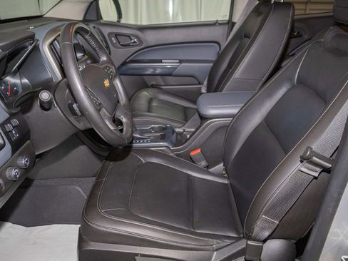 Used 2019 Chevrolet Colorado Z71 image 12
