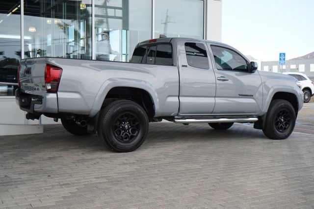 Used 2021 Toyota Tacoma SR5 RWD image 10