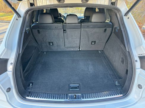 Used 2016 Porsche Cayenne GTS image 65